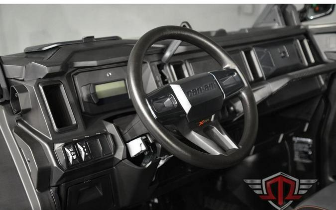 2026 Can-Am Defender MAX X mr HD11 with half-doors