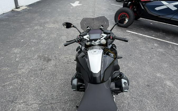2024 BMW R 1250 RS Triple black
