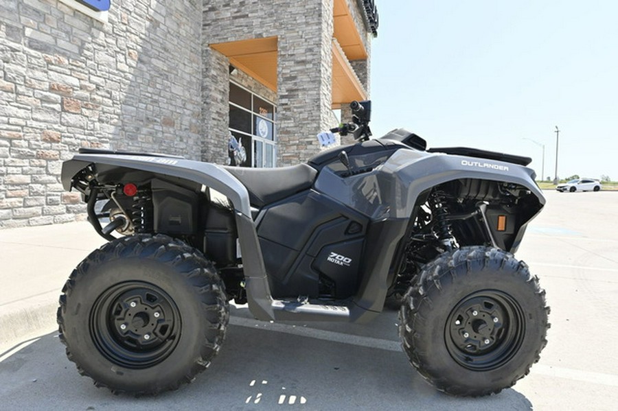 2026 Can-Am Outlander DPS 700