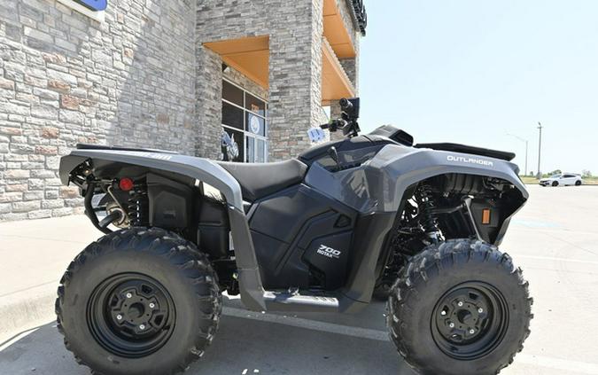 2026 Can-Am Outlander DPS 700