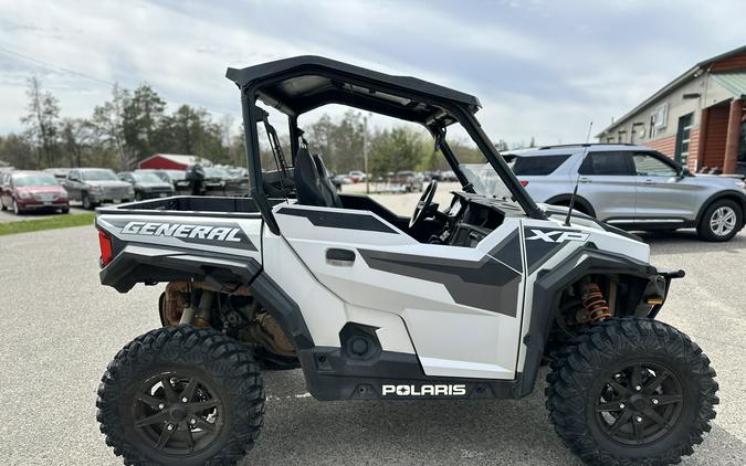 2022 Polaris GENERAL® XP 1000 Deluxe