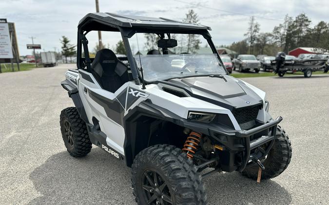 2022 Polaris GENERAL® XP 1000 Deluxe