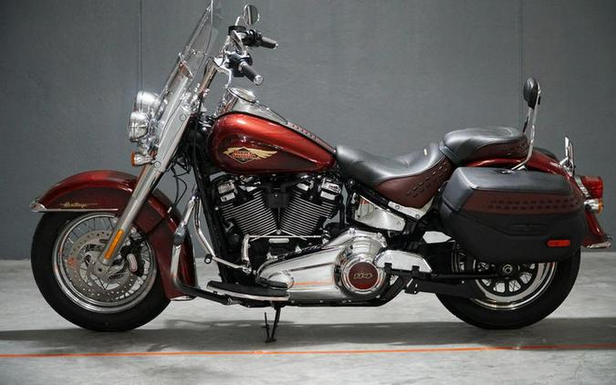 2023 Harley-Davidson® FLHCSANV - Heritage Classic Anniversary Edition