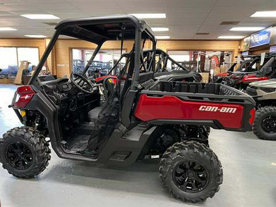 2024 Can-Am Defender XT HD10