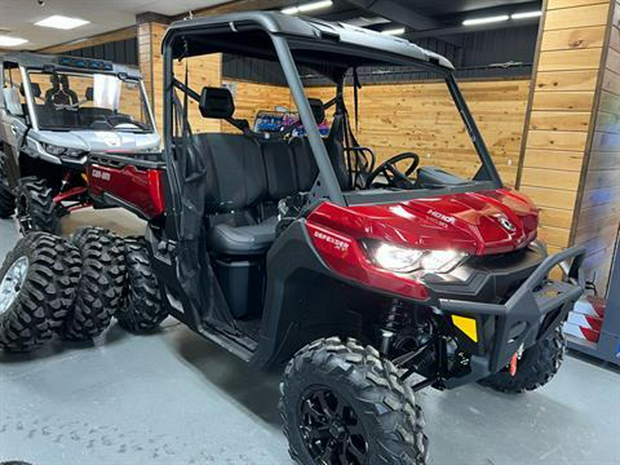 2024 Can-Am Defender XT HD10