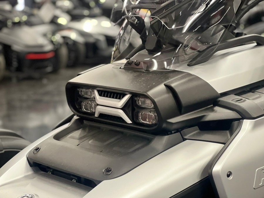 2025 Can-Am Canyon XT