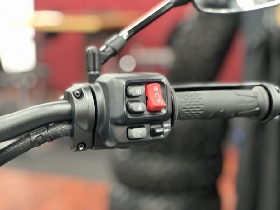 2025 Can-Am Canyon XT