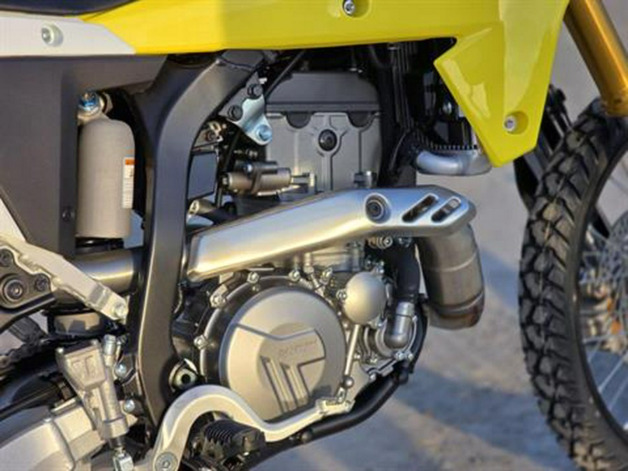2025 Suzuki DR-Z4S