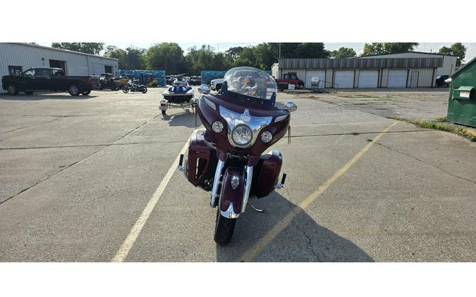 2019 Indian Motorcycle ROADMASTER, BURGUNDY METALLIC,