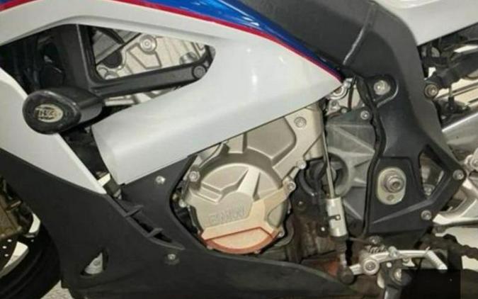 2016 BMW S 1000 RR Black Storm Metallic / Racing Red