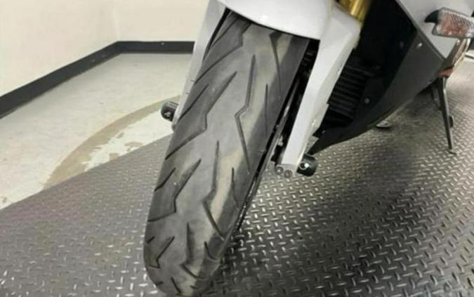 2016 BMW S 1000 RR Black Storm Metallic / Racing Red