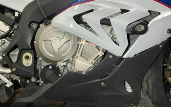 2016 BMW S 1000 RR Black Storm Metallic / Racing Red