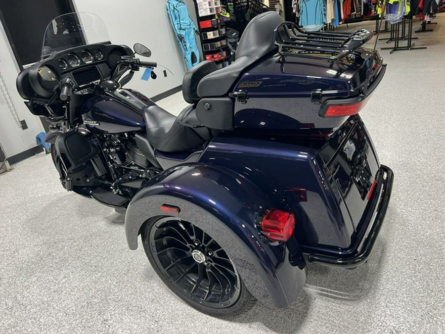 2025 Harley-Davidson FLHTCUTG - Tri Glide Ultra