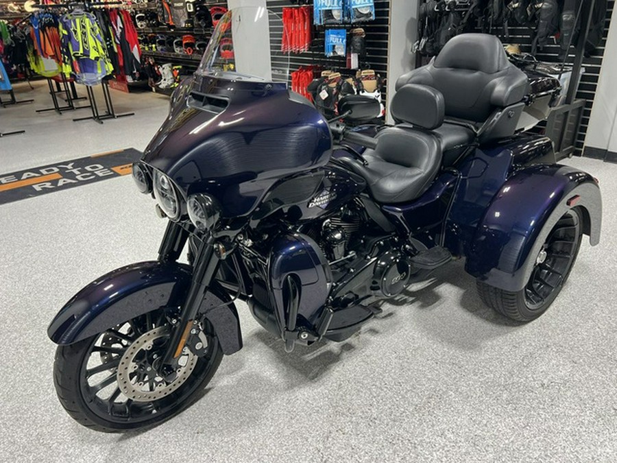 2025 Harley-Davidson FLHTCUTG - Tri Glide Ultra