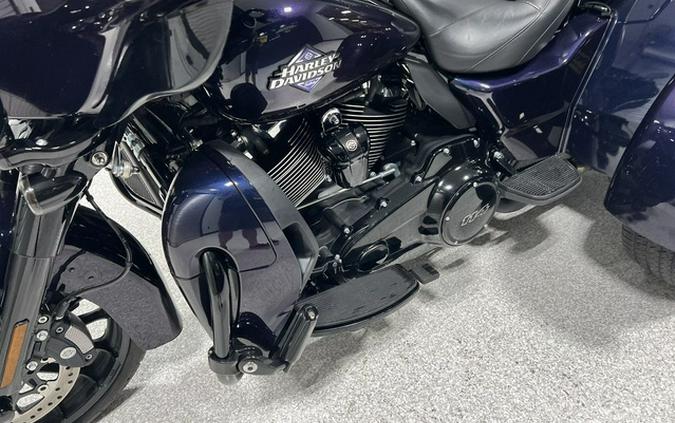 2025 Harley-Davidson FLHTCUTG - Tri Glide Ultra