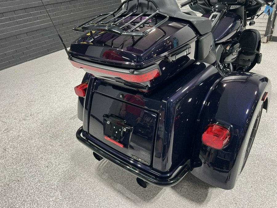 2025 Harley-Davidson FLHTCUTG - Tri Glide Ultra