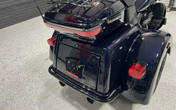 2025 Harley-Davidson FLHTCUTG - Tri Glide Ultra