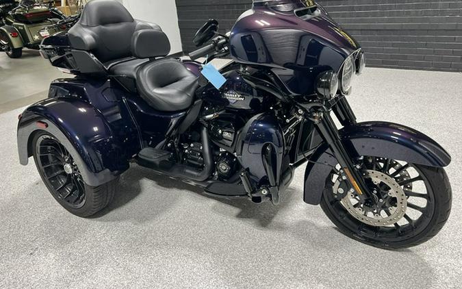 2025 Harley-Davidson FLHTCUTG - Tri Glide Ultra