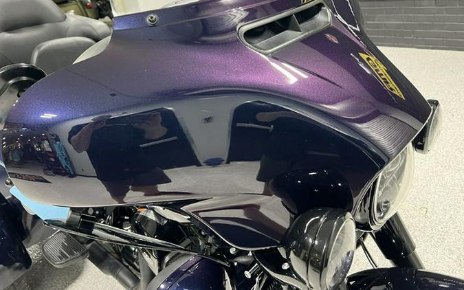 2025 Harley-Davidson FLHTCUTG - Tri Glide Ultra