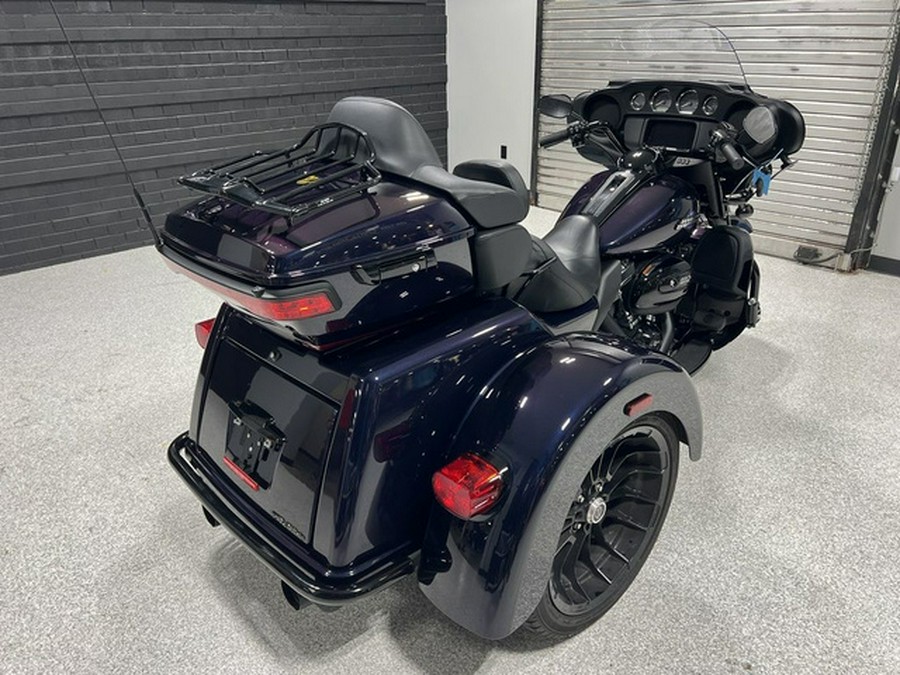 2025 Harley-Davidson FLHTCUTG - Tri Glide Ultra