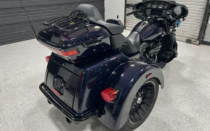 2025 Harley-Davidson FLHTCUTG - Tri Glide Ultra