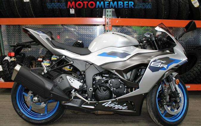 2027 Kawasaki NINJA ZX-6R ABS