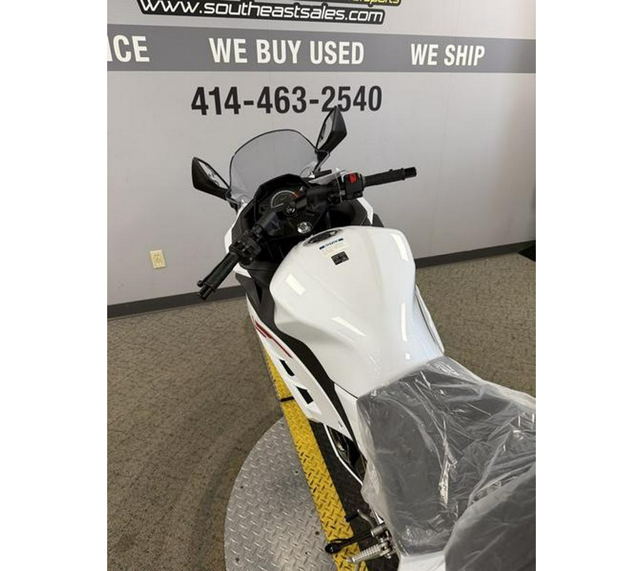 2026 Kawasaki NINJA® 300 ABS