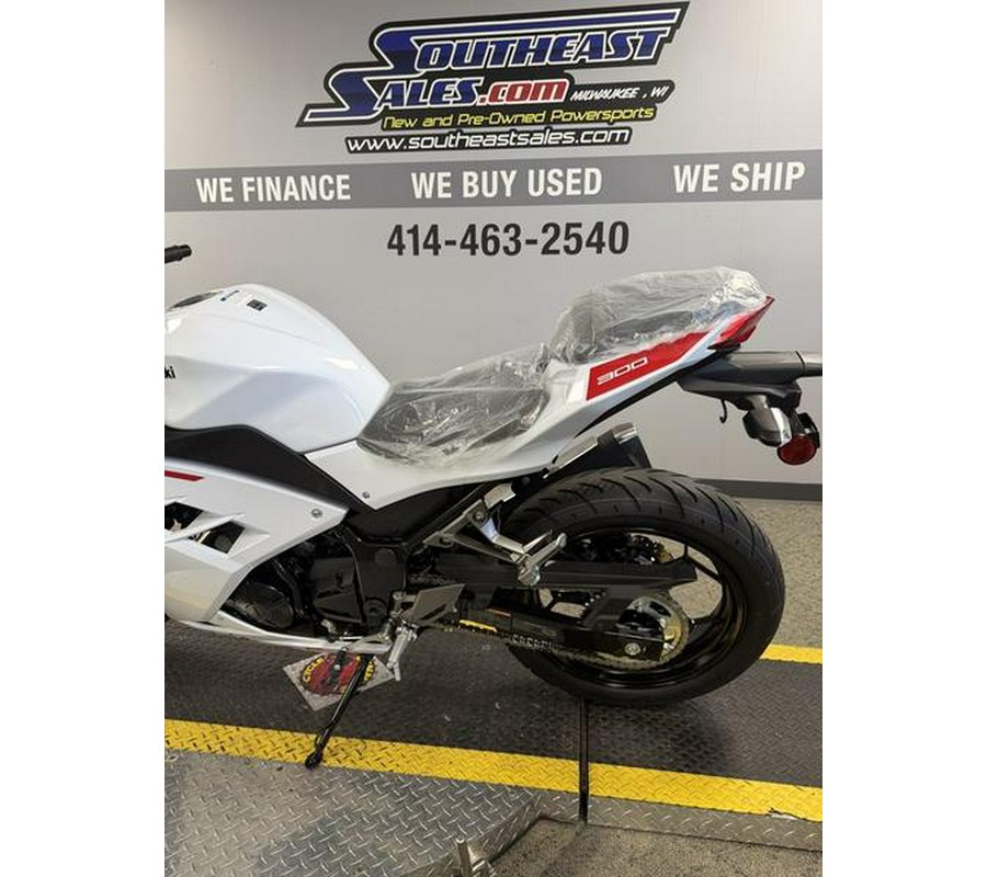 2026 Kawasaki NINJA® 300 ABS