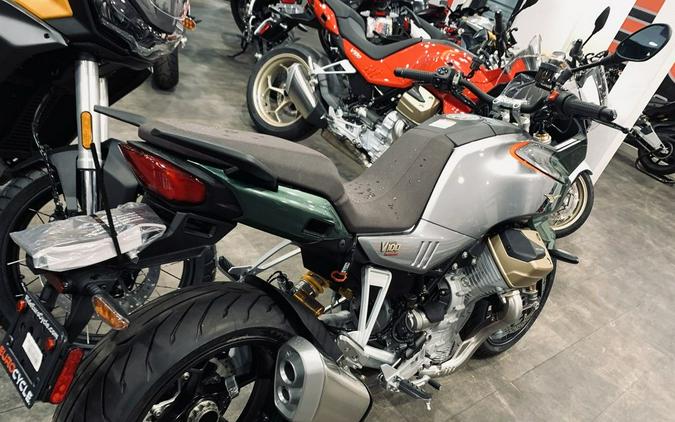 2024 Moto Guzzi V100 Mandello S