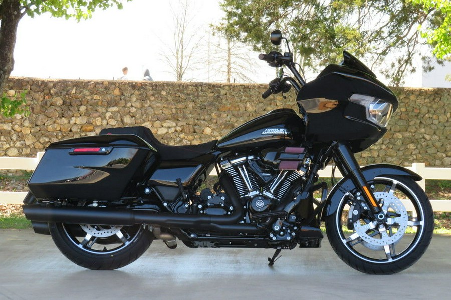 2024 Harley-Davidson® FLTRX - Road Glide®