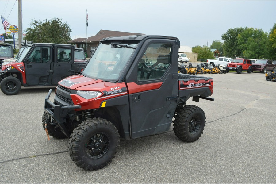 2018 Polaris Industries RANGER XP® 1000 EPS NorthStar HVAC Edition - Sunset Red Metallic