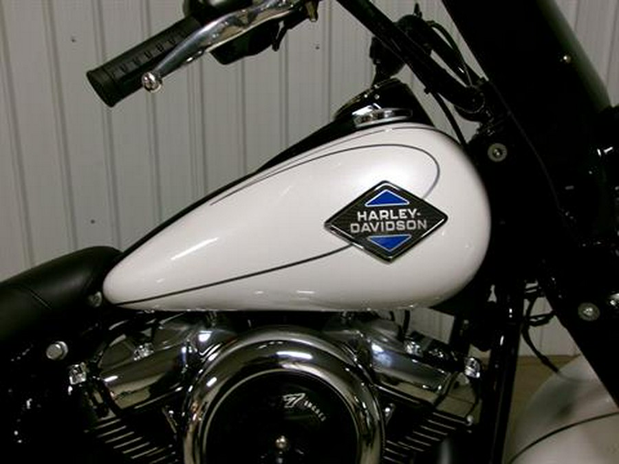 2025 Harley-Davidson Heritage Classic