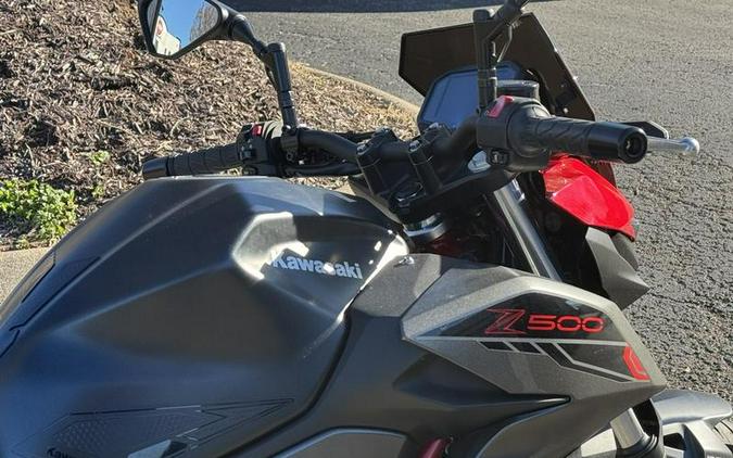 2025 Kawasaki Z500 SE ABS