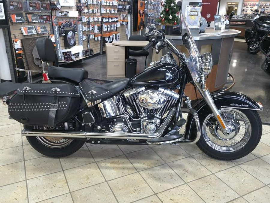 2011 Harley-Davidson® FLSTC - Heritage Softail® Classic