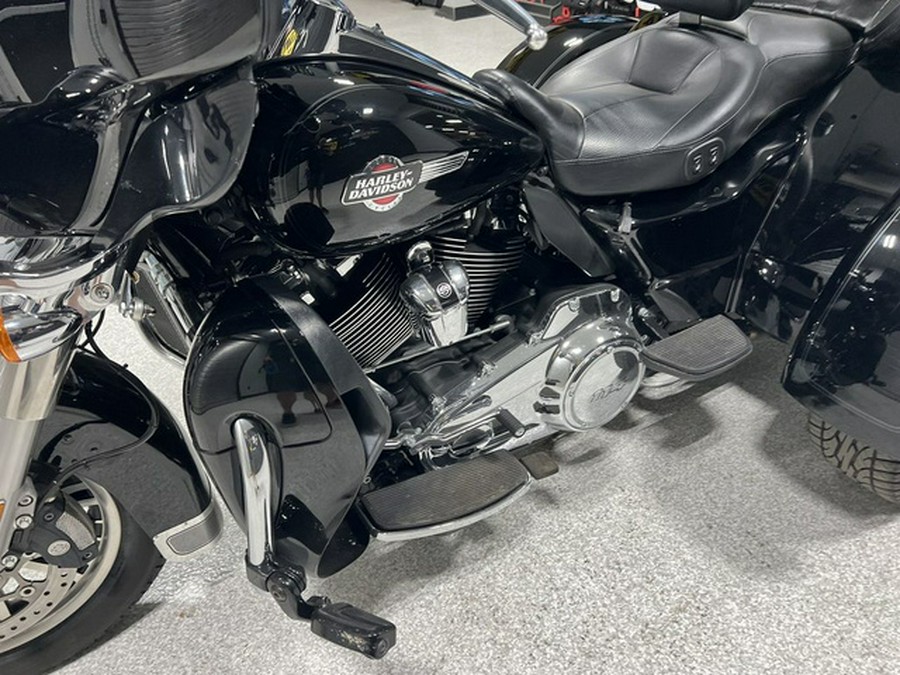 2022 Harley-Davidson FLHTCUTG - Tri Glide Ultra
