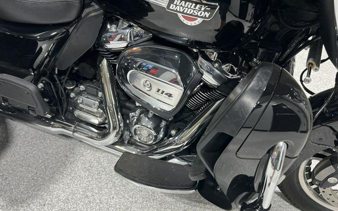 2022 Harley-Davidson FLHTCUTG - Tri Glide Ultra
