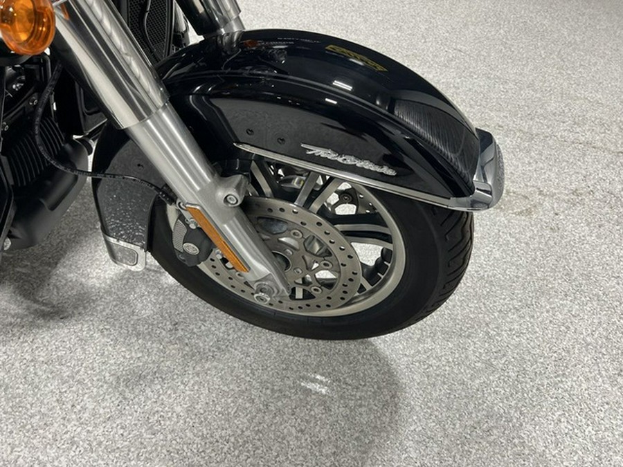 2022 Harley-Davidson FLHTCUTG - Tri Glide Ultra