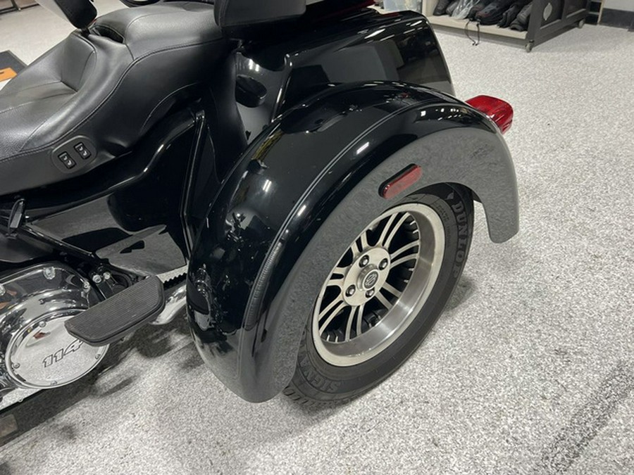2022 Harley-Davidson FLHTCUTG - Tri Glide Ultra
