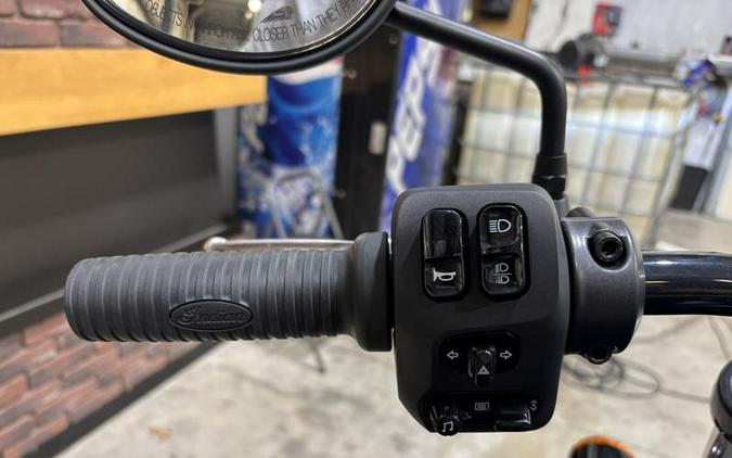 2024 Indian Motorcycle® Chief Dark Horse® Springfield Blue Smoke