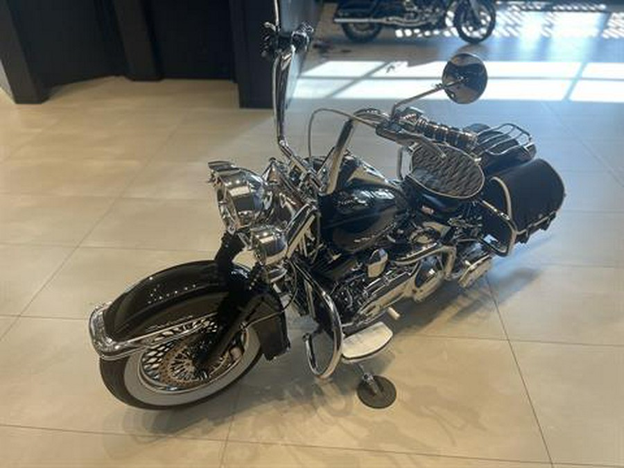 2017 Harley-Davidson Softail® Deluxe