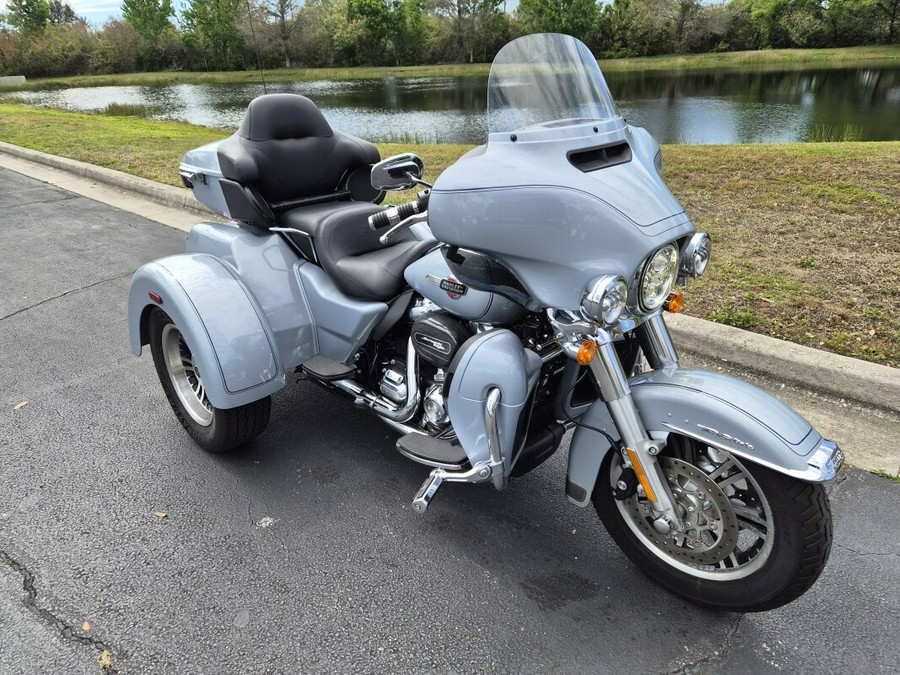FLHTCUTG 2023 Tri Glide Ultra