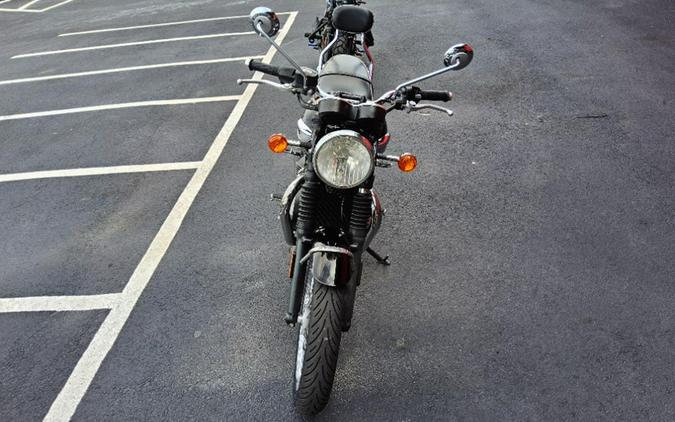 2017 Triumph Bonneville T100