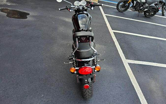 2017 Triumph Bonneville T100