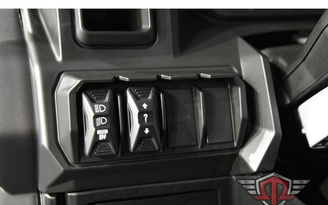 2026 Can-Am Defender MAX XT HD11 With 10.25 in. Infotainment