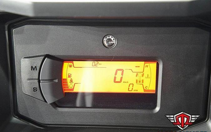 2026 Can-Am Defender MAX XT HD11 With 10.25 in. Infotainment