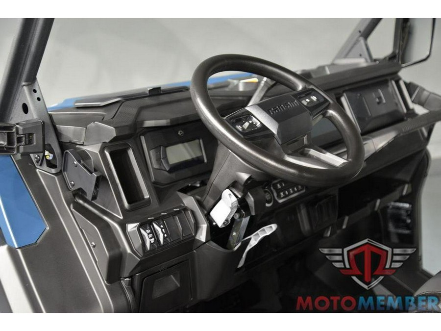 2026 Can-Am Defender MAX XT HD11 With 10.25 in. Infotainment