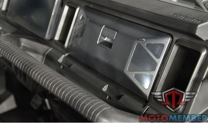 2026 Can-Am Defender MAX XT HD11 With 10.25 in. Infotainment