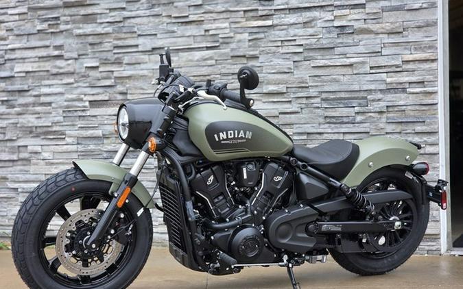 2026 Indian Scout Bobber Limited +Tech Moss Green Smoke