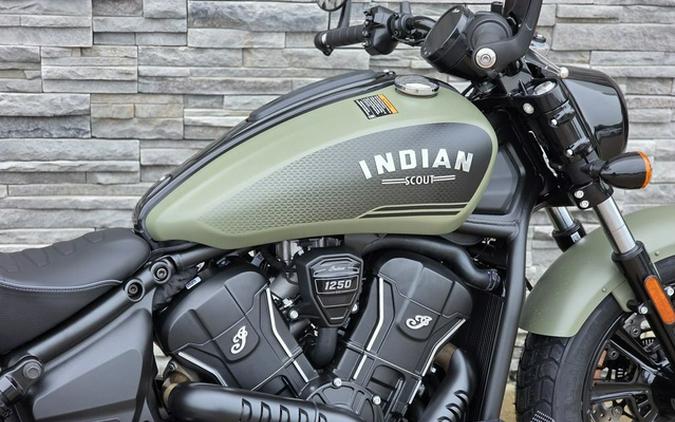 2026 Indian Scout Bobber Limited +Tech Moss Green Smoke