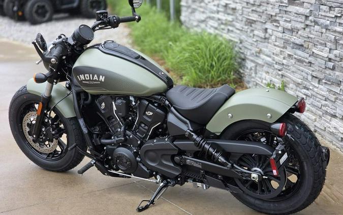 2026 Indian Scout Bobber Limited +Tech Moss Green Smoke